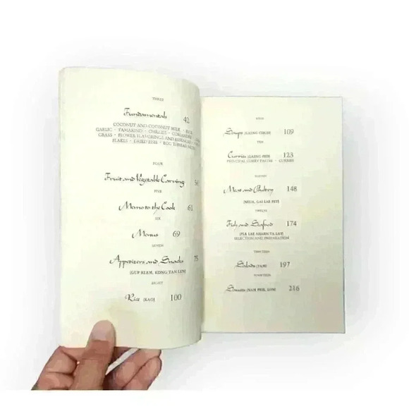 The Original Thai Cookbook - Ginger, Moo Wan, Curry, Jackfruit, Coconut Recipes - Picture 3 of 7